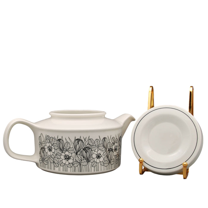 Arabia Krokus Tea Pot, vintage tea pot Arabia